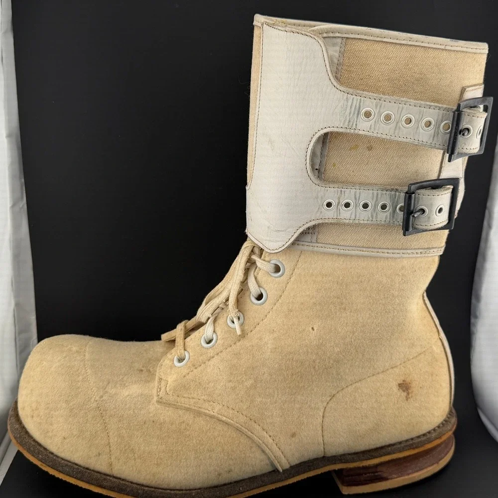 Vintage A.R. Hyde & Sons: QM-6677, Canvas Felt Mukluk Boots, Cream, Mens Large